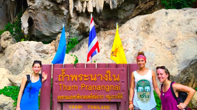 tonsai cave thailand